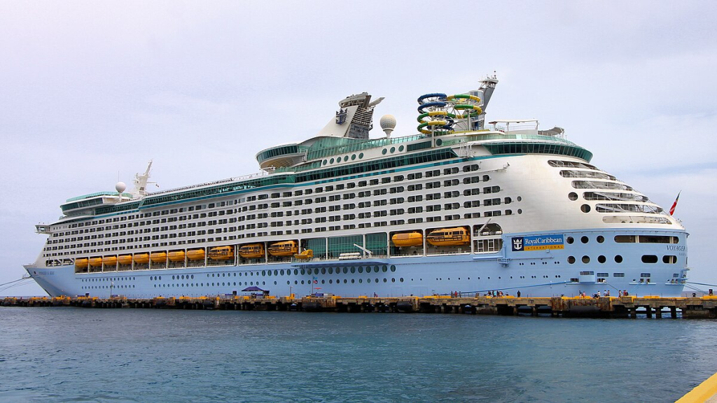 Cruise Ship